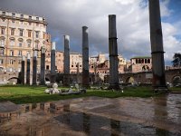 ANCIENT ROMAN RUINS - BASILICA ULPIA 010